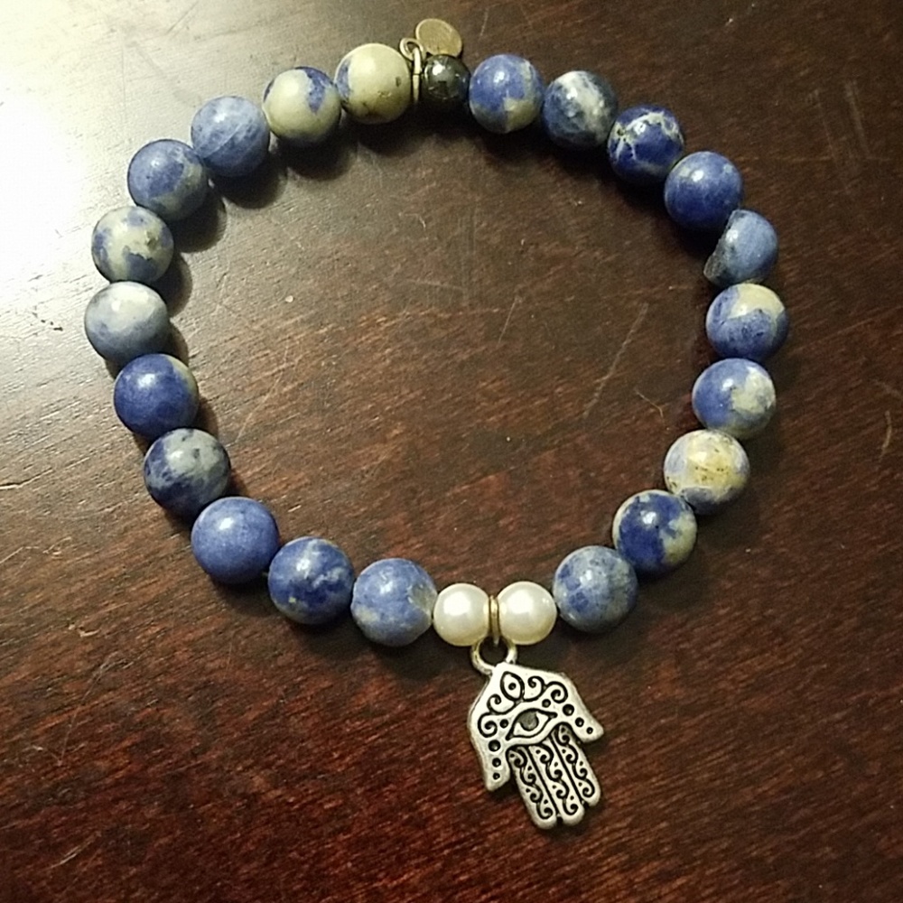 Hamsa bead bracelet